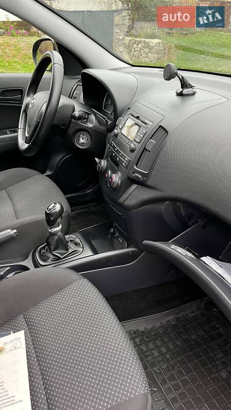 Універсал Hyundai i30 2010 в Смілі