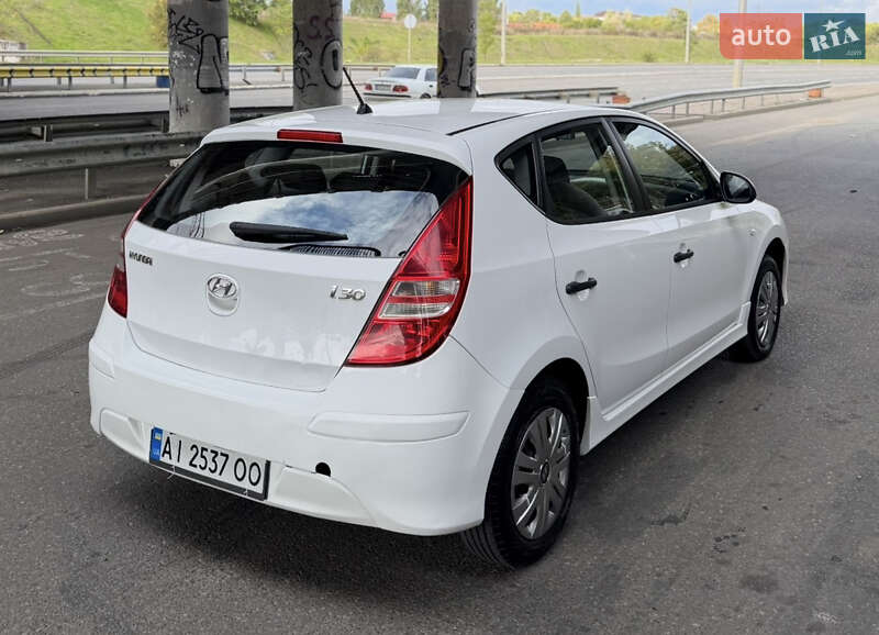Хетчбек Hyundai i30 2010 в Одесі