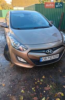 Хетчбек Hyundai i30 2012 в Носівці