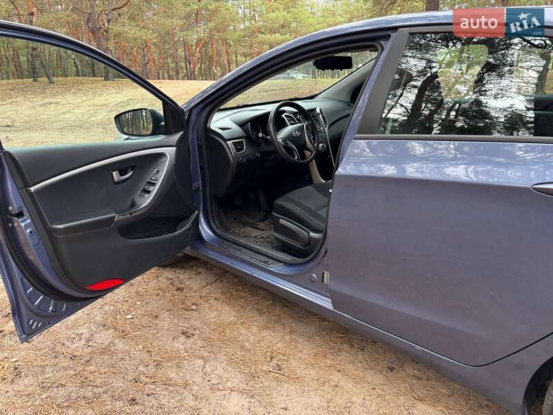 Хетчбек Hyundai i30 2013 в Павлограді фото 9 Хетчбек Hyundai i30 2013 в Павлограді