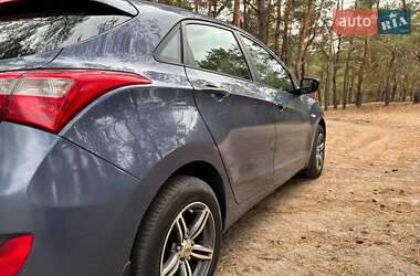 Хэтчбек Hyundai i30 2013 в 