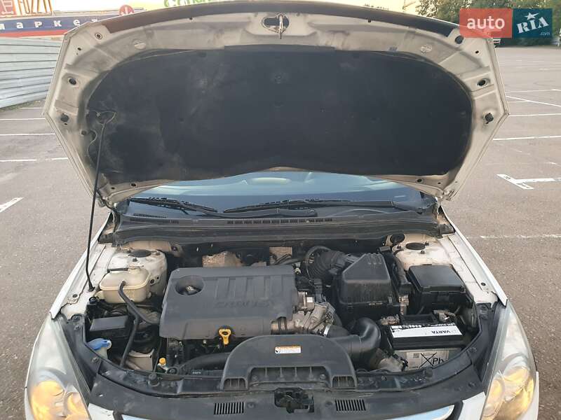 Хетчбек Hyundai i30 2011 в Рівному фото 30 Хетчбек Hyundai i30 2011 в Рівному