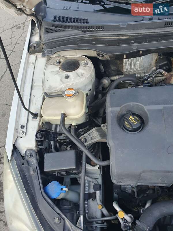 Хетчбек Hyundai i30 2011 в Рівному фото 35 Хетчбек Hyundai i30 2011 в Рівному