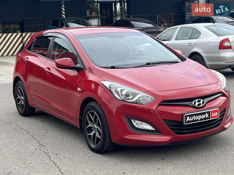 Хэтчбек Hyundai i30 2013 в Киеве фото 3 Хэтчбек Hyundai i30 2013 в Киеве