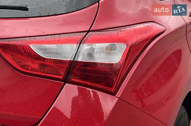Хэтчбек Hyundai i30 2013 в 