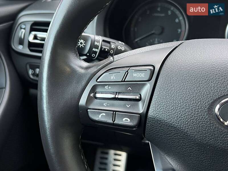 Универсал Hyundai i30 2020 в Киеве фото 18 Универсал Hyundai i30 2020 в Киеве