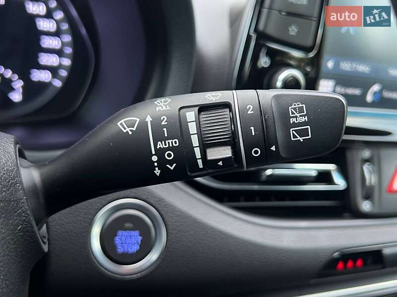 Универсал Hyundai i30 2020 в Киеве фото 21 Универсал Hyundai i30 2020 в Киеве