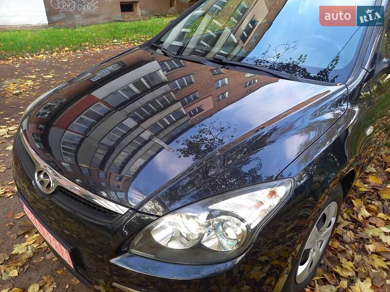 Універсал Hyundai i30 2009 в Черкасах фото 6 Універсал Hyundai i30 2009 в Черкасах