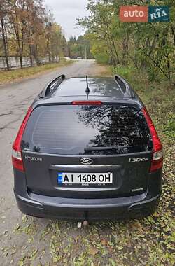 Універсал Hyundai i30 2010 в  фото 38 Універсал Hyundai i30 2010 в