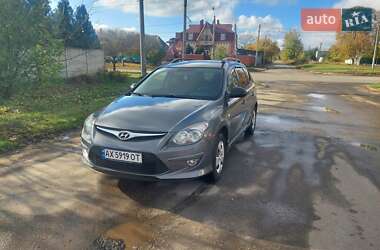 Универсал Hyundai i30 2011 в Харькове Универсал Hyundai i30 2011 в Харькове