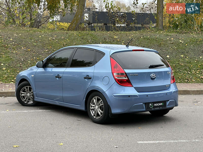 Хетчбек Hyundai i30 2011 в Києві фото 18 Хетчбек Hyundai i30 2011 в Києві