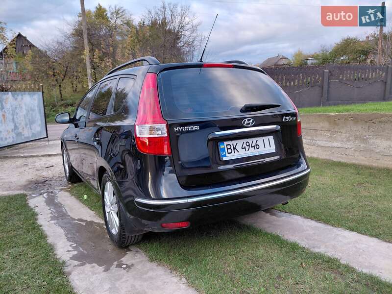 Універсал Hyundai i30 2008 в Рівному фото 6 Універсал Hyundai i30 2008 в Рівному