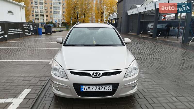 Хетчбек Hyundai i30 2008 в Києві фото 6 Хетчбек Hyundai i30 2008 в Києві