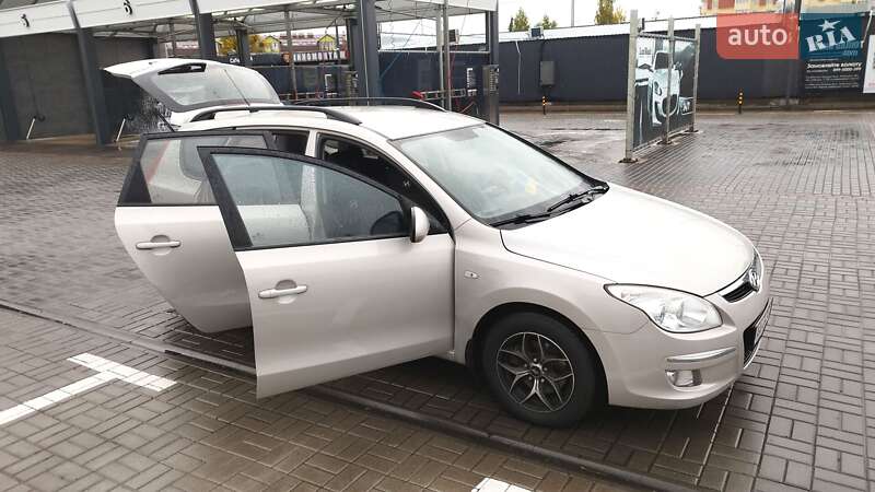 Хетчбек Hyundai i30 2008 в Києві фото 7 Хетчбек Hyundai i30 2008 в Києві
