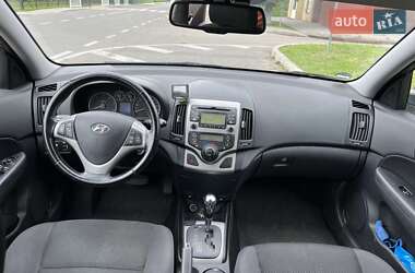 Універсал Hyundai i30 2011 в  фото 4 Універсал Hyundai i30 2011 в