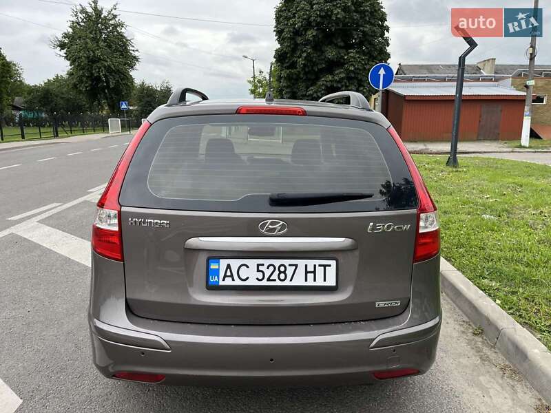 Универсал Hyundai i30 2011 в Владимире фото 7 Универсал Hyundai i30 2011 в Владимире