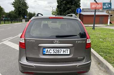 Універсал Hyundai i30 2011 в  фото 7 Універсал Hyundai i30 2011 в