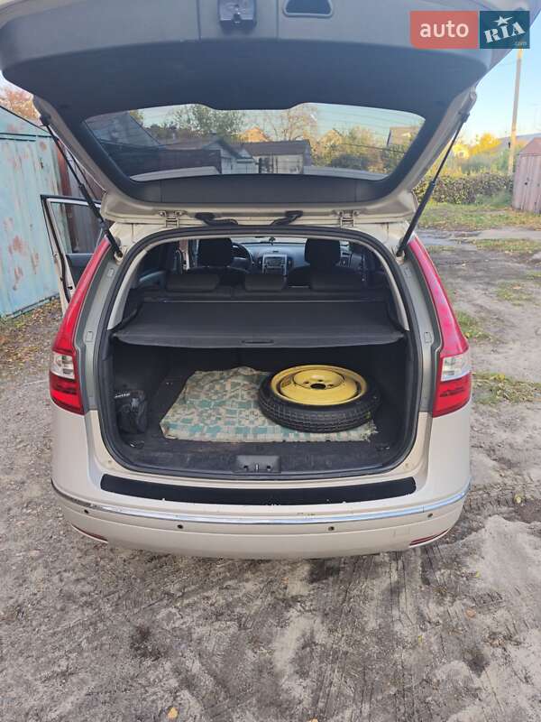 Универсал Hyundai i30 2008 в Киеве