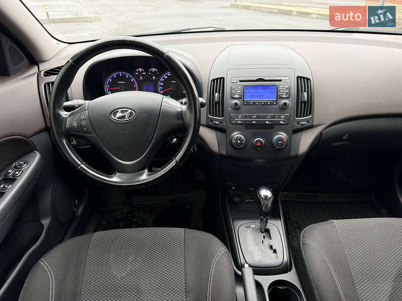 Універсал Hyundai i30 2012 в Харкові фото 24 Універсал Hyundai i30 2012 в Харкові
