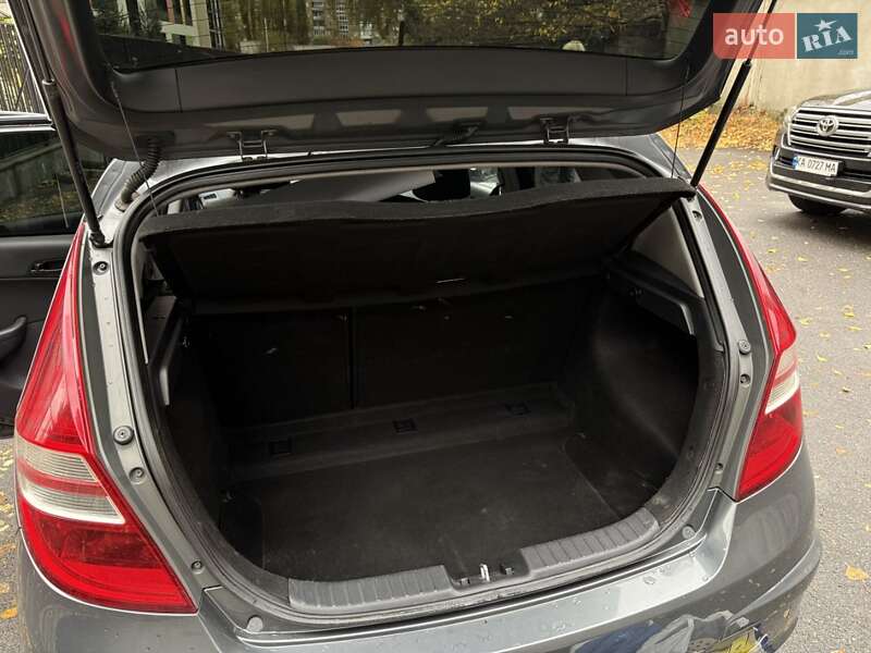 Хэтчбек Hyundai i30 2009 в Днепре фото 11 Хэтчбек Hyundai i30 2009 в Днепре