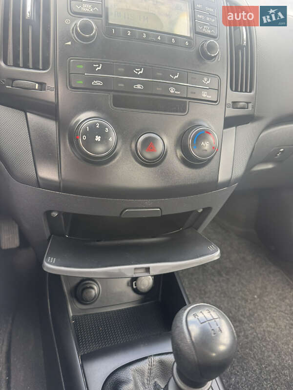 Універсал Hyundai i30 2009 в Білій Церкві фото 28 Універсал Hyundai i30 2009 в Білій Церкві