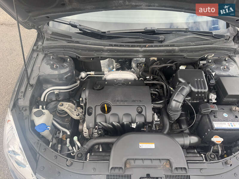 Універсал Hyundai i30 2009 в Білій Церкві фото 35 Універсал Hyundai i30 2009 в Білій Церкві