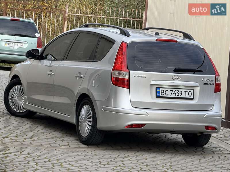 Універсал Hyundai i30 2012 в Дрогобичі фото 24 Універсал Hyundai i30 2012 в Дрогобичі