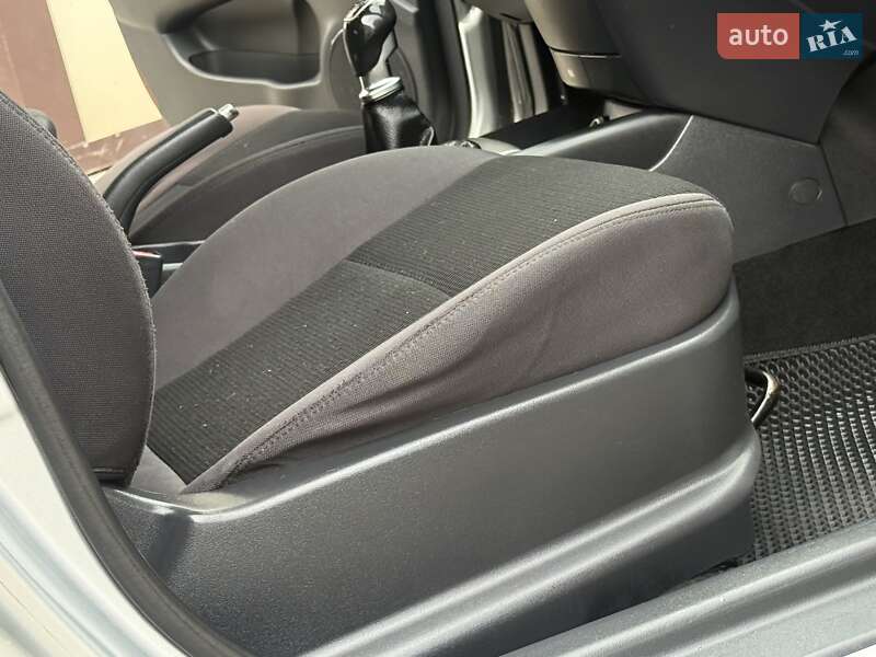 Універсал Hyundai i30 2012 в Дрогобичі фото 60 Універсал Hyundai i30 2012 в Дрогобичі