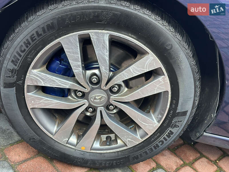 Универсал Hyundai i30 2018 в Ивано-Франковске