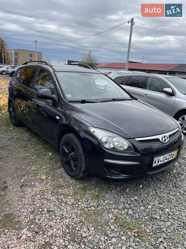 Універсал Hyundai i30 2009 в Луцьку