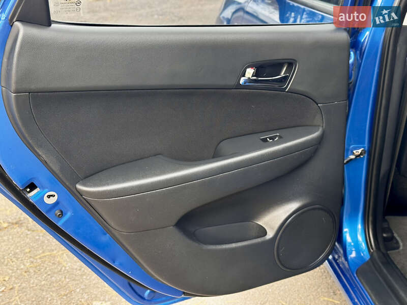 Хэтчбек Hyundai i30 2008 в Виннице