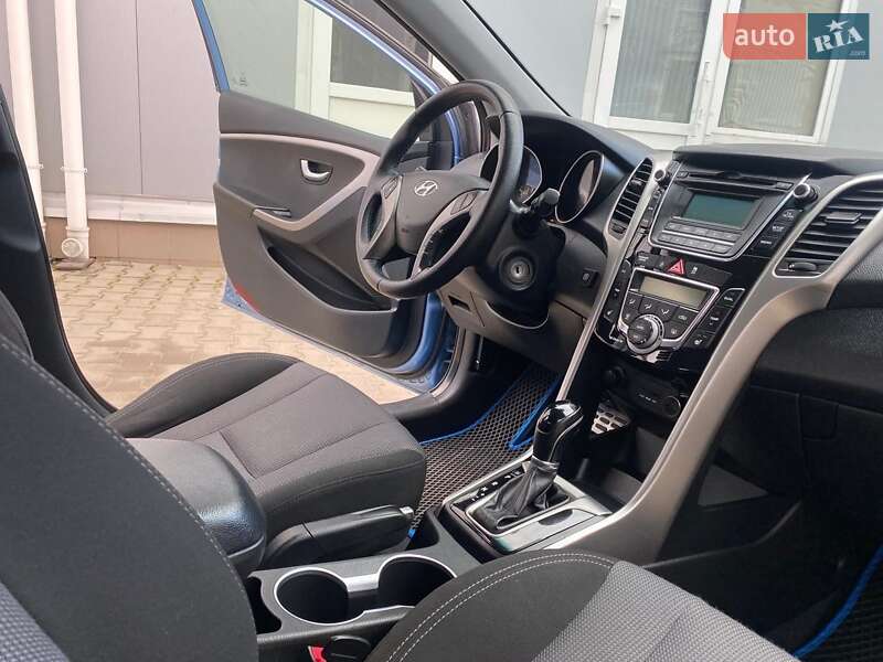 Хетчбек Hyundai i30 2012 в Одесі фото 20 Хетчбек Hyundai i30 2012 в Одесі