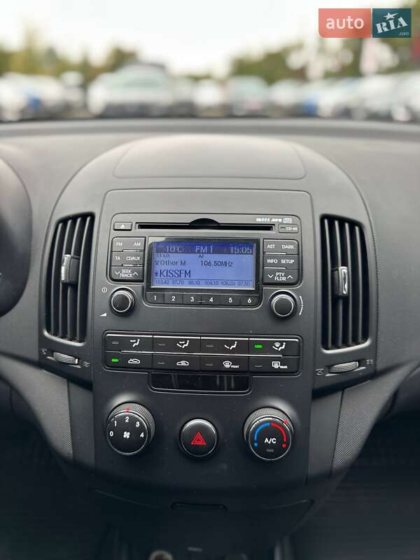 Хэтчбек Hyundai i30 2009 в Белогородке фото 18 Хэтчбек Hyundai i30 2009 в Белогородке