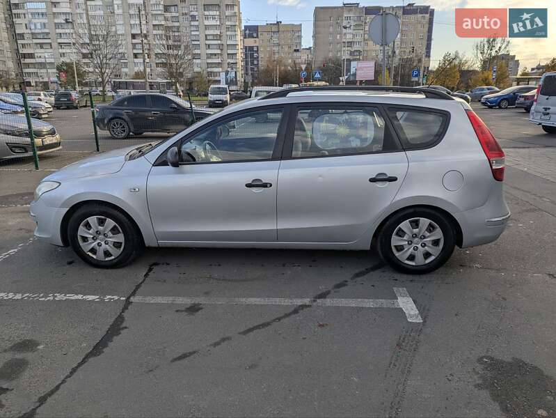 Універсал Hyundai i30 2008 в Львові фото 2 Універсал Hyundai i30 2008 в Львові