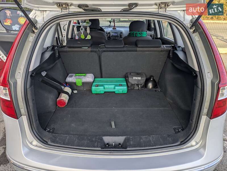 Універсал Hyundai i30 2008 в Львові фото 17 Універсал Hyundai i30 2008 в Львові