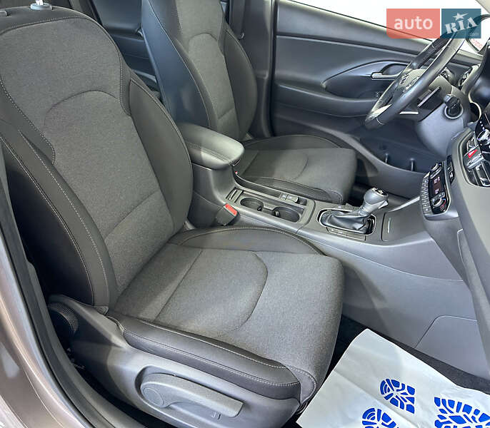Универсал Hyundai i30 2021 в Львове фото 10 Универсал Hyundai i30 2021 в Львове
