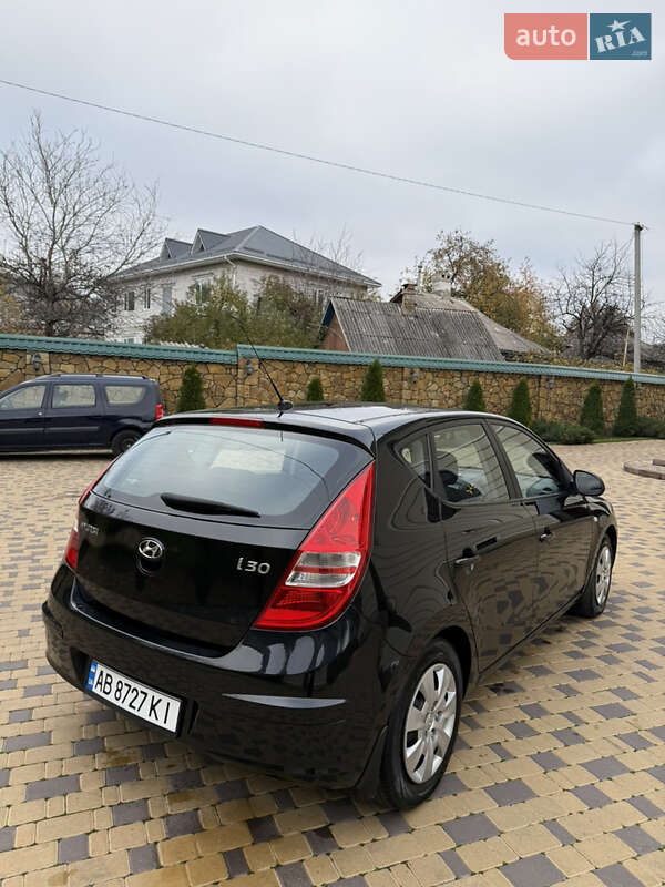 Хэтчбек Hyundai i30 2007 в Могилев-Подольске фото 9 Хэтчбек Hyundai i30 2007 в Могилев-Подольске