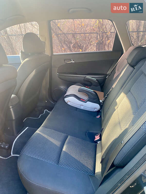 Універсал Hyundai i30 2008 в Харкові фото 11 Універсал Hyundai i30 2008 в Харкові