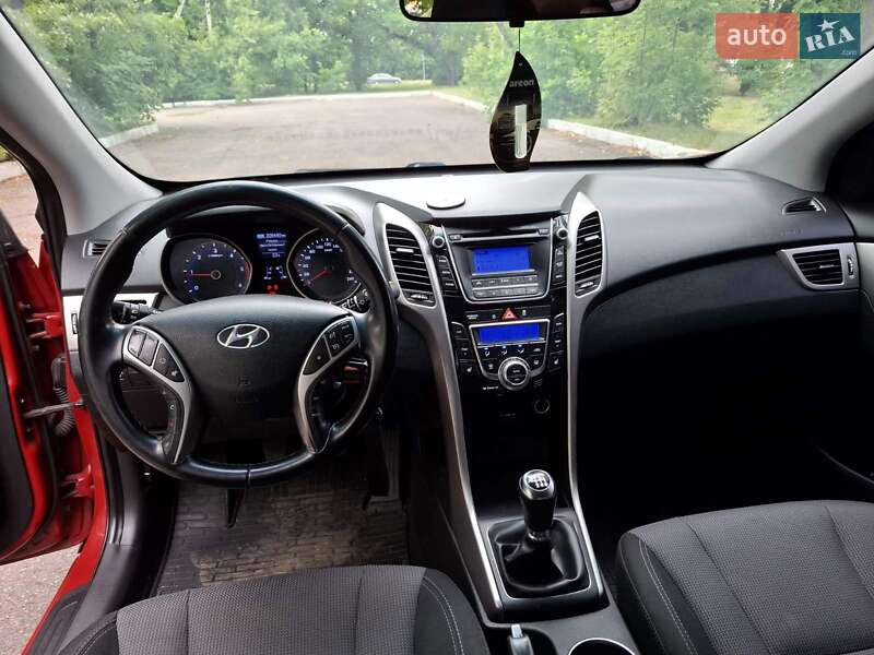 Хэтчбек Hyundai i30 2013 в Черкассах