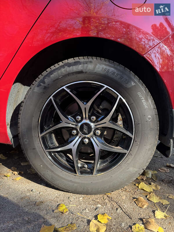 Хетчбек Hyundai i30 2012 в Одесі фото 6 Хетчбек Hyundai i30 2012 в Одесі