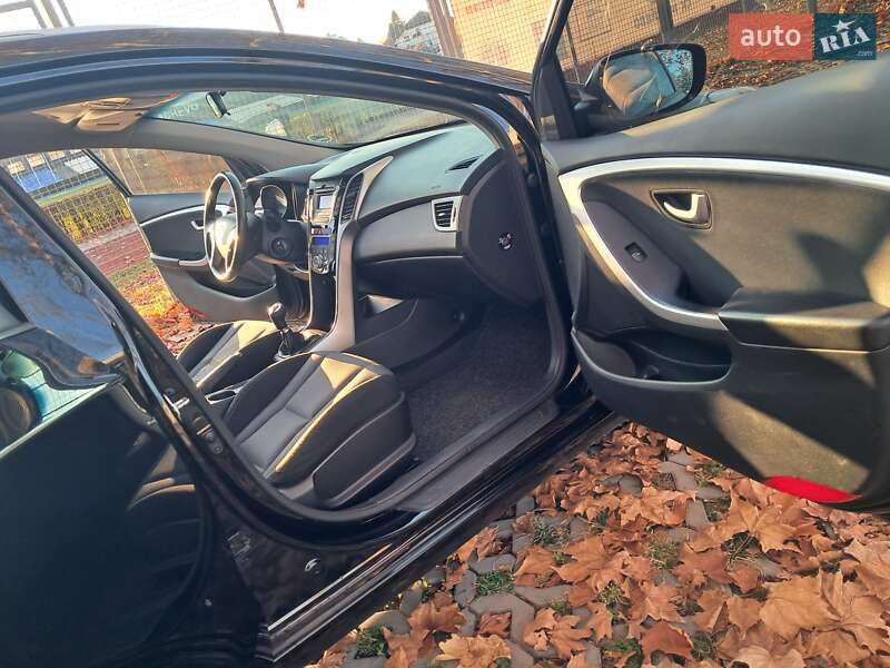 Универсал Hyundai i30 2014 в Мукачево