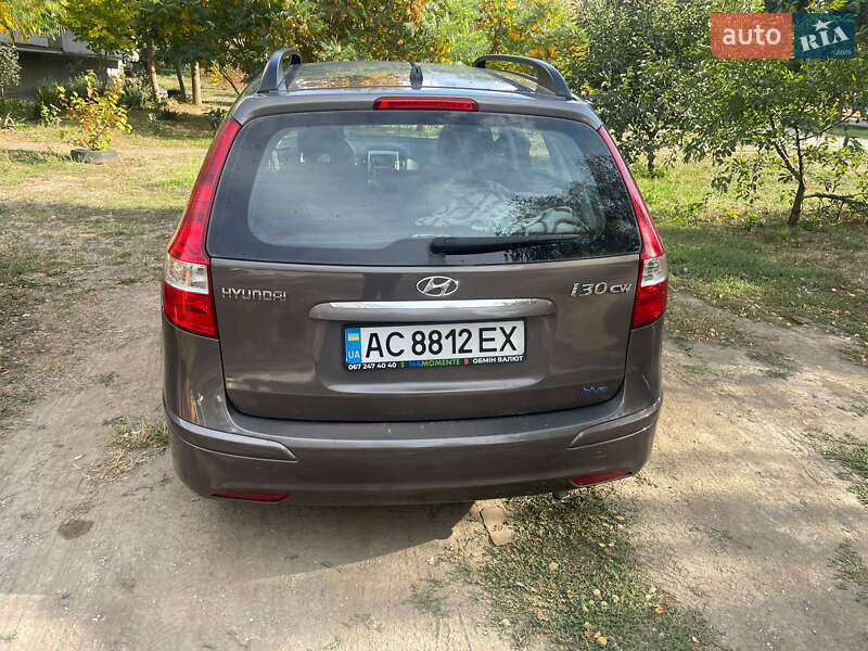 Універсал Hyundai i30 2011 в Запоріжжі