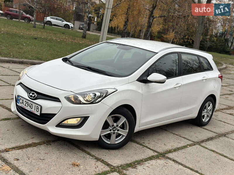 Универсал Hyundai i30 2013 в Харькове