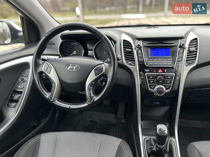 Универсал Hyundai i30 2013 в Харькове
