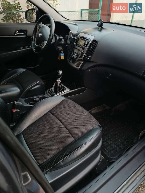 Універсал Hyundai i30 2011 в Хмельницькому фото 12 Універсал Hyundai i30 2011 в Хмельницькому