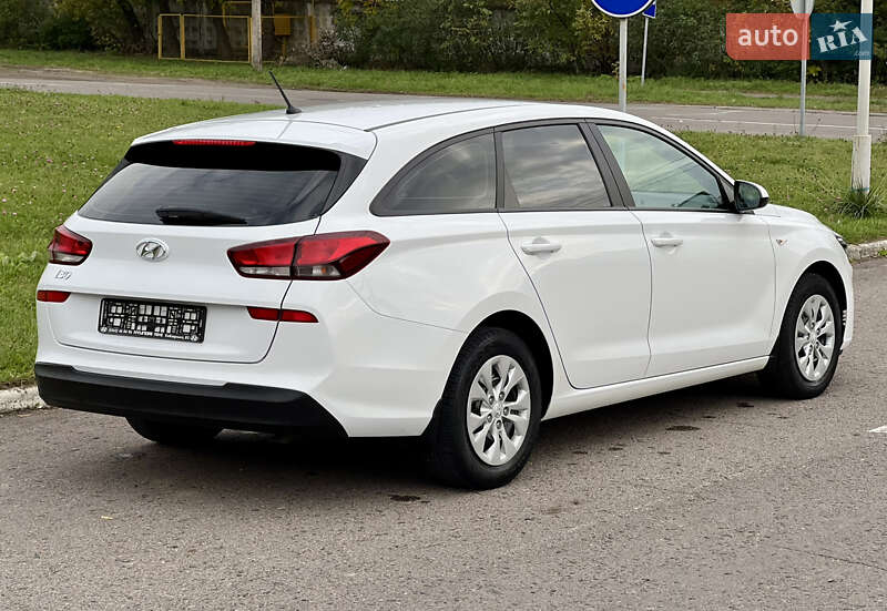 Універсал Hyundai i30 2021 в Рівному