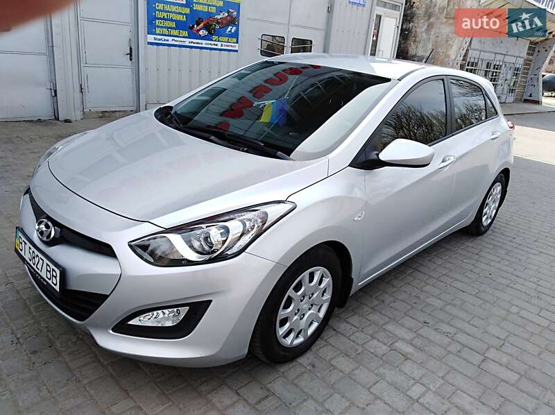 Хэтчбек Hyundai i30 2013 в Киеве фото 2 Хэтчбек Hyundai i30 2013 в Киеве