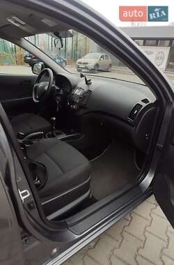 Хетчбек Hyundai i30 2010 в Києві