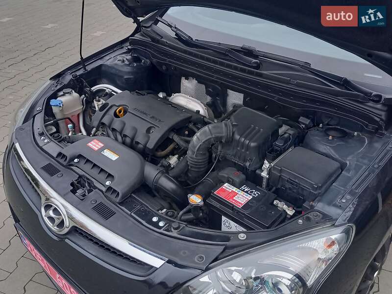 Универсал Hyundai i30 2009 в Белой Церкви