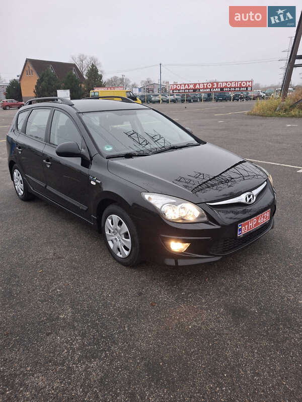 Универсал Hyundai i30 2012 в Харькове